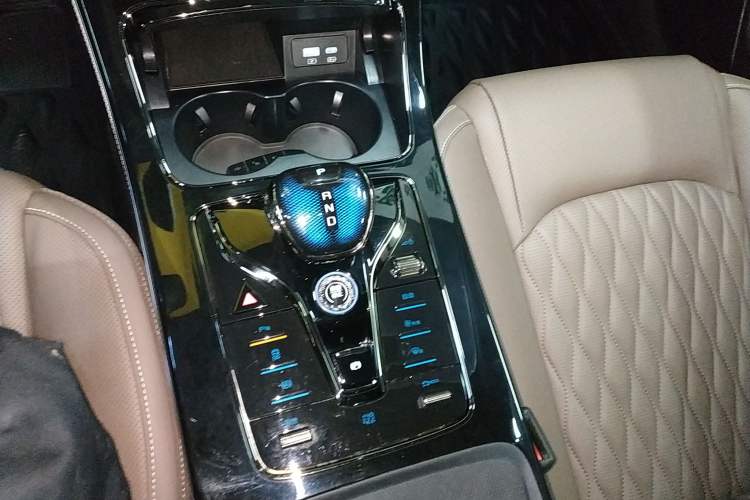 Used BYD Han 2023 EV Champion Edition 605KM Front-Drive Premium Model
