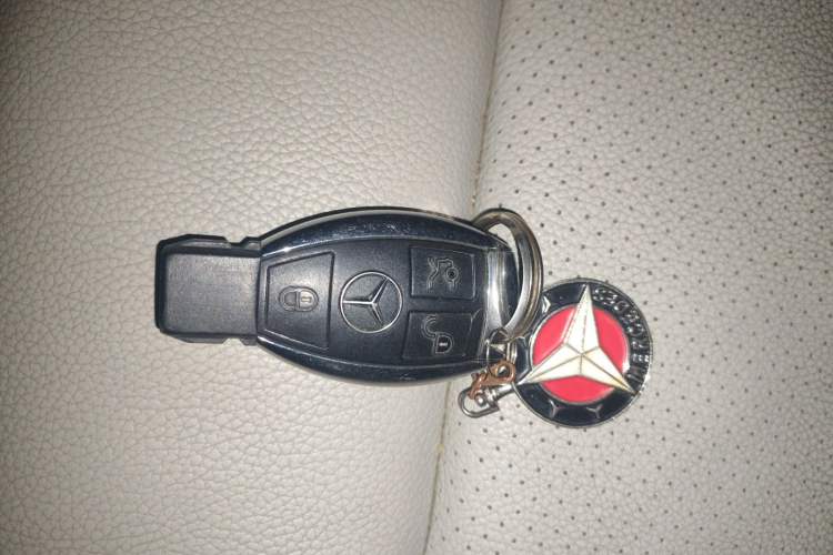 Used Mercedes-Benz E-Class 2014 Facelifted E 260 L Luxury Edition