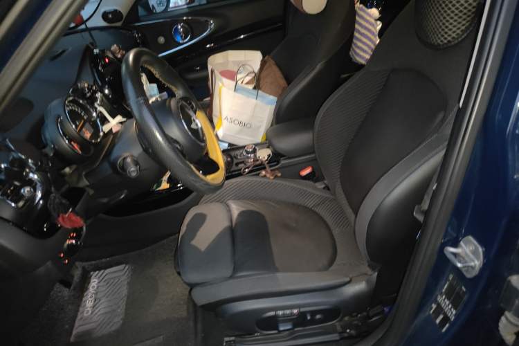 Used  Clubman 2016 Updated 1.5T COOPER Geek Edition
