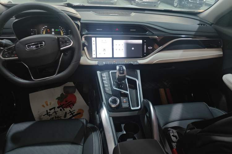 Used Geely Auto Emgrand X7 Sport 2022 Boyue X 1.8TD DCT ZhiZun Edition
