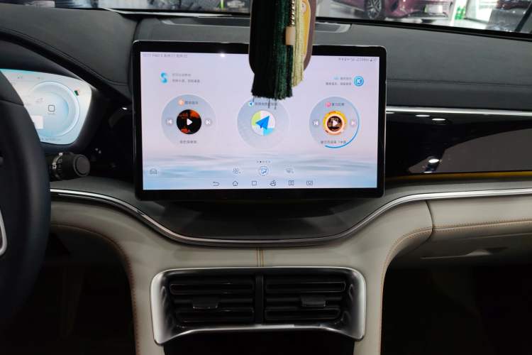 Used BYD Song PLUS New Energy 2023 Champion Edition DM-i 150KM Flagship PLUS
