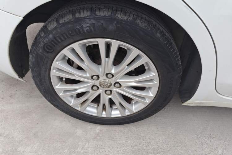 Used Buick GT 2015 15N Manual Luxury Version