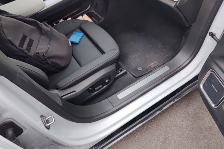 Used Polestar 4 2023 Single Motor Standard Range PLUS
