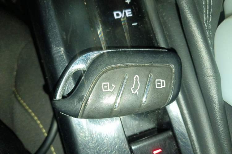 Used Roewe i5 2021 1.5L CVT Platinum Edition
