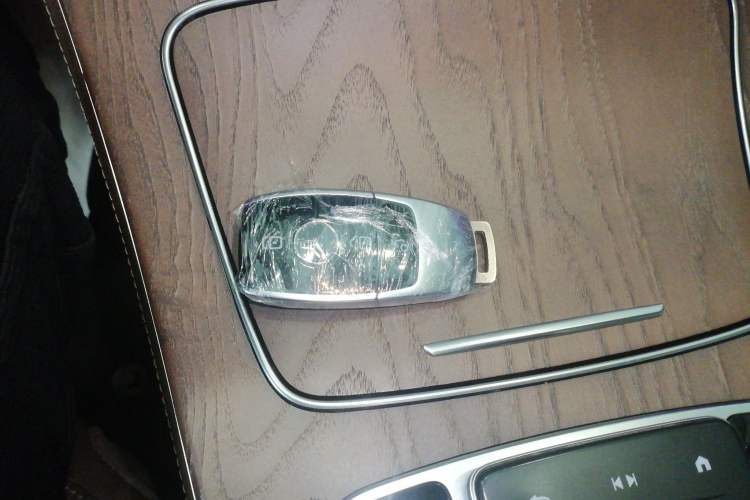 Used Mercedes-Benz E-Class 2021 E 300 L Luxury Model
