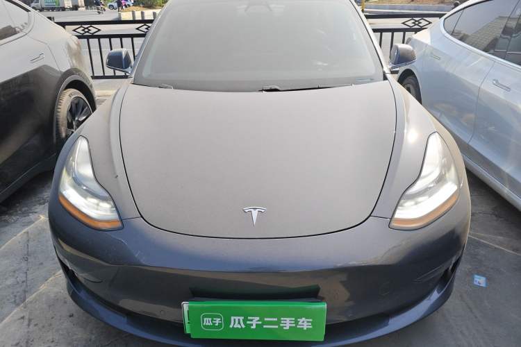 Used Tesla Model 3 2019 Long-Range All-Wheel-Drive Version