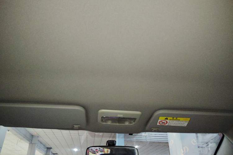 Used Haval H1 2017 Red-Label 1.5L Manual Comfort Model
