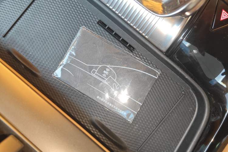 Used Denza D9 2024 DM-i 980 Four-Wheel Drive Prestige Model