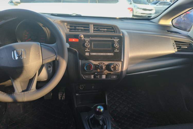 Used Honda Fit 2016 1.5L LX Manual Comfort Model