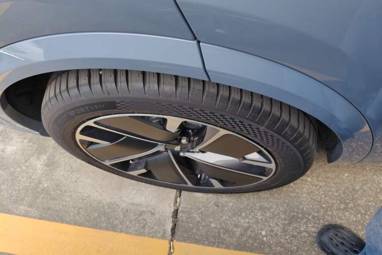 Used Li Auto L7 2025 Ultra Smart Refreshed Edition