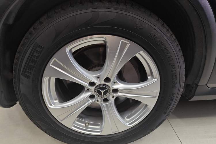 Used Mercedes-Benz GLC 2020 GLC 260 L 4MATIC Dynamic Model
