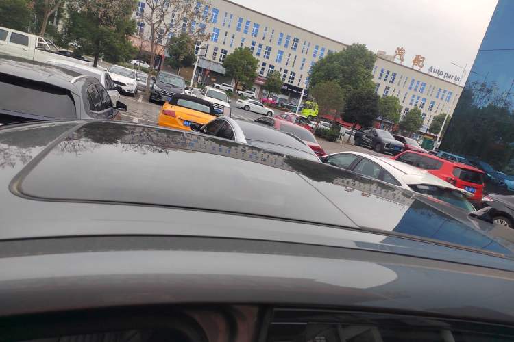 Used Kia Sportage (Chinese Domestic Model) 2025 2.0T Two-Wheel Drive Prestige Smart Edition
