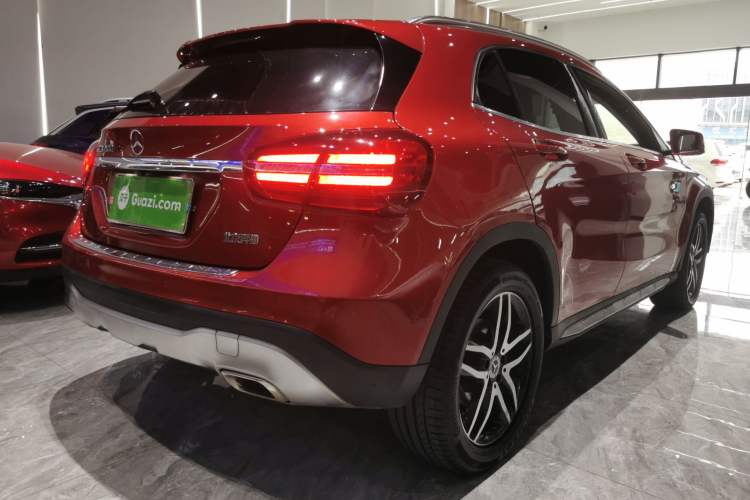 Used Mercedes-Benz GLA 2017 GLA 200 Fashion Model