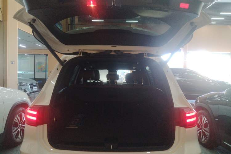 Used Mercedes-Benz GLB 2024 GLB 220 Dynamic Edition
