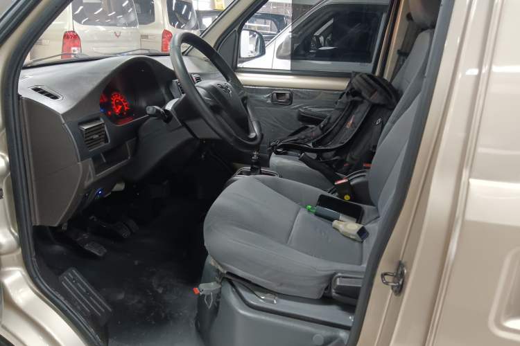 Used Wuling Rongguang 2021 1.5L Extended Basic Version L3C
