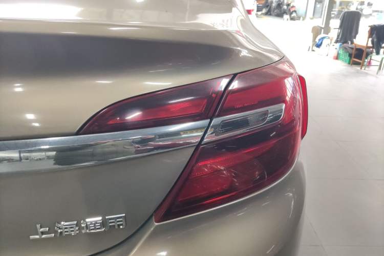 Used Buick Regal 2015 2.0L Leading Fashion Edition
