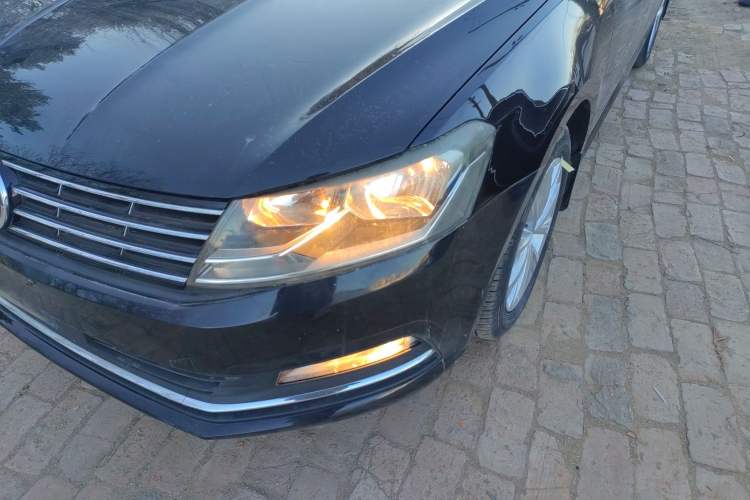 Used Volkswagen Lavida 2015 1.6L Manual Comfort Edition
