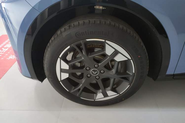 Used Hongqi Tiangong 06 2025 660 Four-Wheel Drive Version
