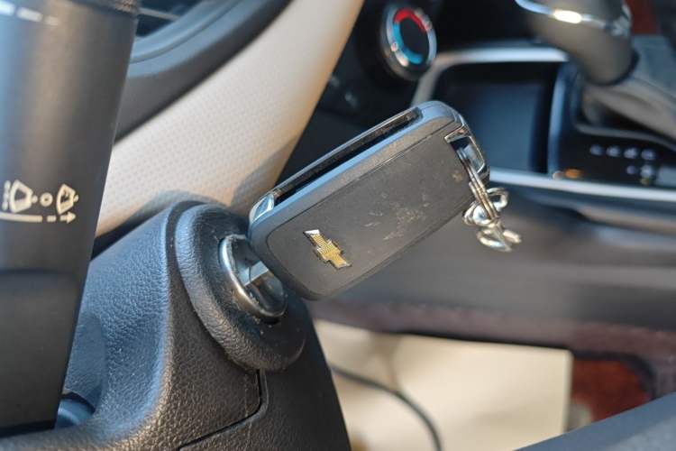 Used Chevrolet Monza 2022 320 Automatic Enjoyment Sunroof Version
