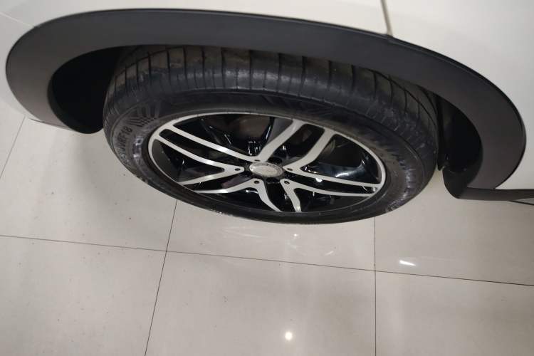 Used Mercedes-Benz GLA 2017 GLA 220 4MATIC Fashion Model
