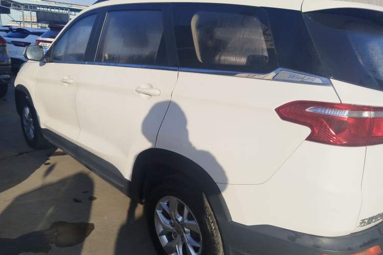 Used Wuling Hongguang S3 2018 1.5L Manual Comfort Model China V Standard