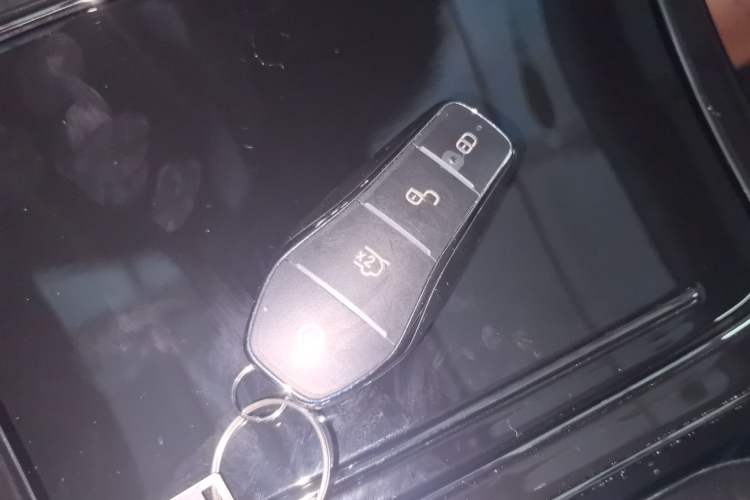 Used BYD Han 2025 DM-i 125KM Prestige Model
