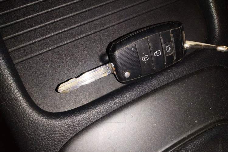 Used Kia K3 2015 1.6L Manual GLS