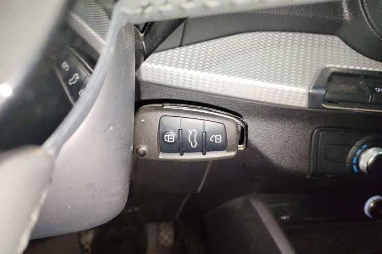 Used Audi Q2L 2021 35 TFSI Progressive Dynamic Edition