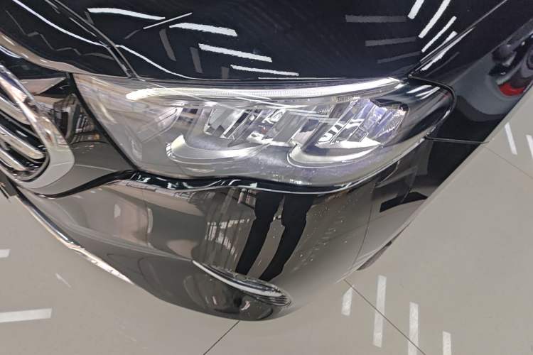 Used Mercedes-Benz E-Class 2025 Facelift E 300 L Luxury Edition