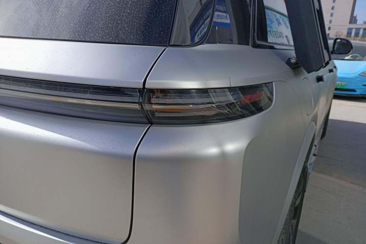 Used Li Auto L8 2023 Pro Model
