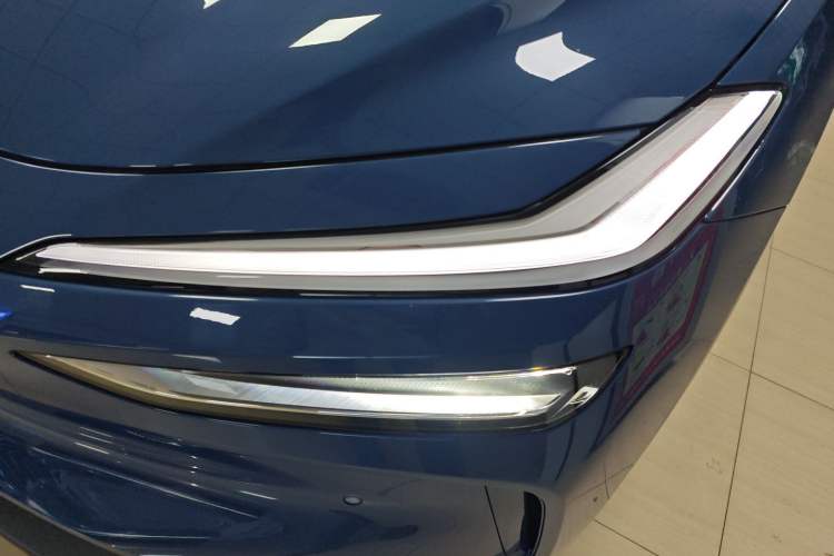 Used ONVO L60 2024 60 kWh All-Wheel Drive
