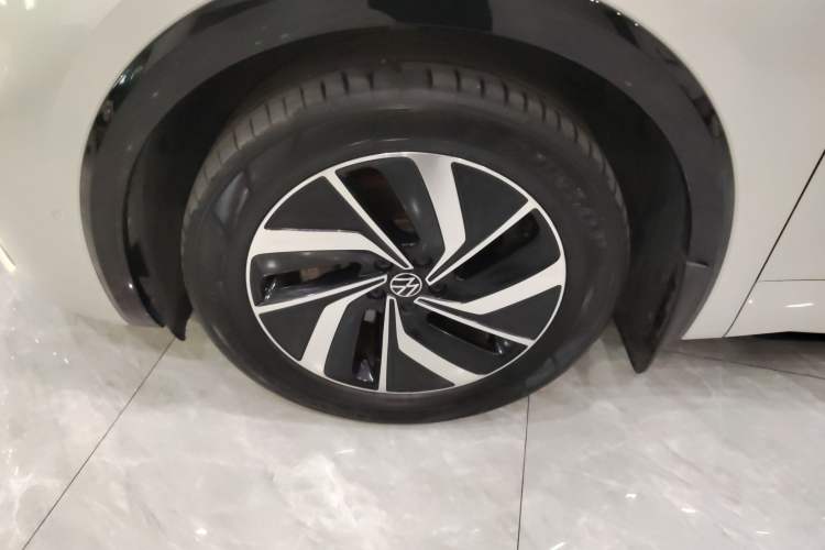 Used Volkswagen Viloran 2024 380TSI Luxury Edition