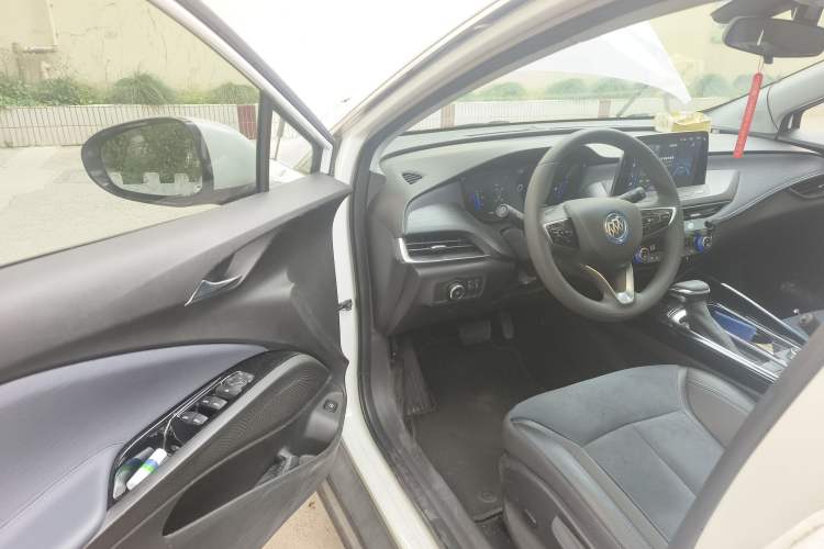 Used Buick Velite 6 2020 Plug-in Hybrid Connected Smart Edition
