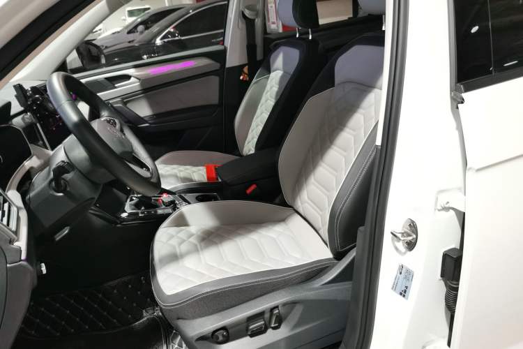 Used Volkswagen Tayron 2023 380TSI Four-Wheel Drive R-Line High-Energy Version