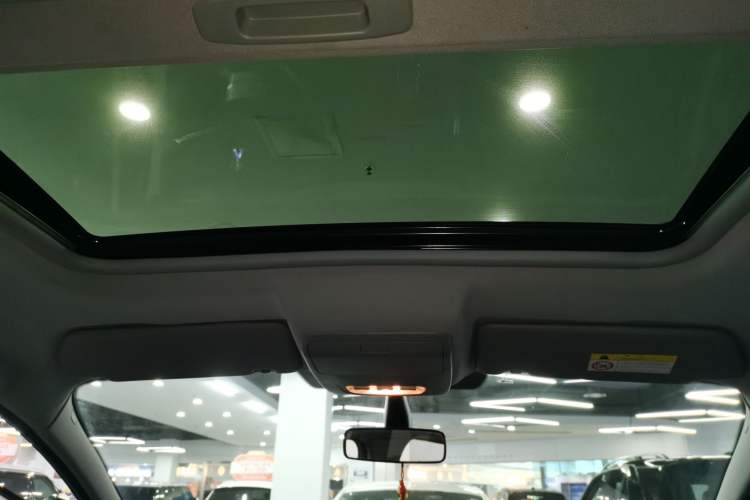 Used Peugeot 3008 2016 2.0L Automatic Classic Edition
