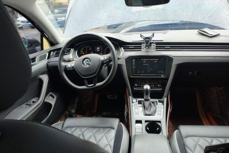 Used Volkswagen Magotan GTE Plug-in Hybrid 2020 GTE Luxury Model