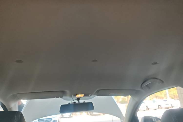 Used Changan Alsvin 2018 1.5L DCT Luxury Model China V Standard
