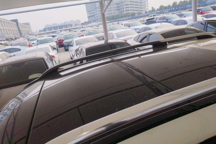 Used Mercedes-Benz GLK-Class 2013 GLK 300 4MATIC Dynamic Sunroof Model