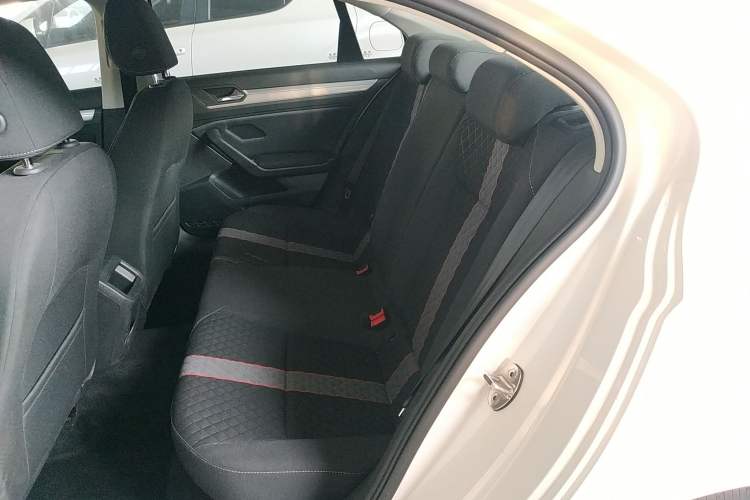 Used Volkswagen Lamando 2021 230TSI DSG Fashion Edition