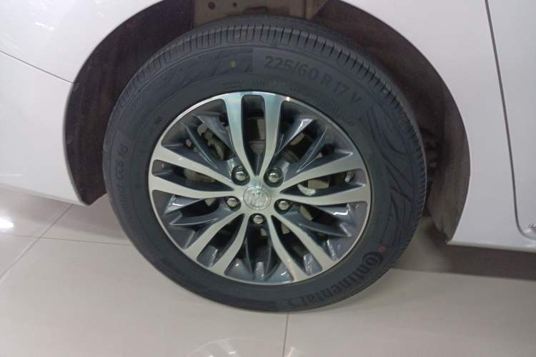 Used Buick GL8 2023 ES Lu Zun Comfort Model
