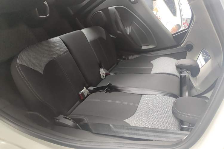 Used Ford EcoSport 2013 1.5L Manual Comfort Model
