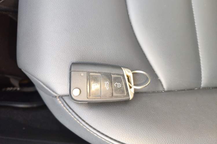 Used Volkswagen Tharu 2019 330TSI Four-Wheel Drive Luxury Edition China VI Standard
