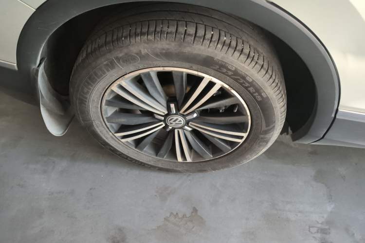 Used Volkswagen Tiguan L 2017 380TSI Automatic All-Wheel-Drive Luxury Edition