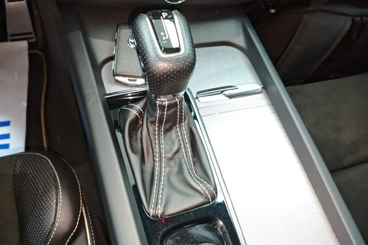 Used Volvo XC60 2018 T5 4x4 Smart & Sporty Edition