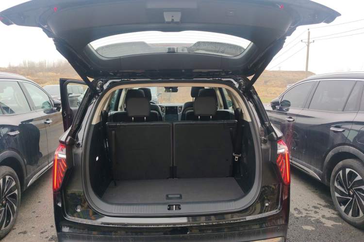 Used Hongqi HS7 PHEV 2024 2.0T PHEV Four-Wheel Drive Flagship Edition 6 Seats