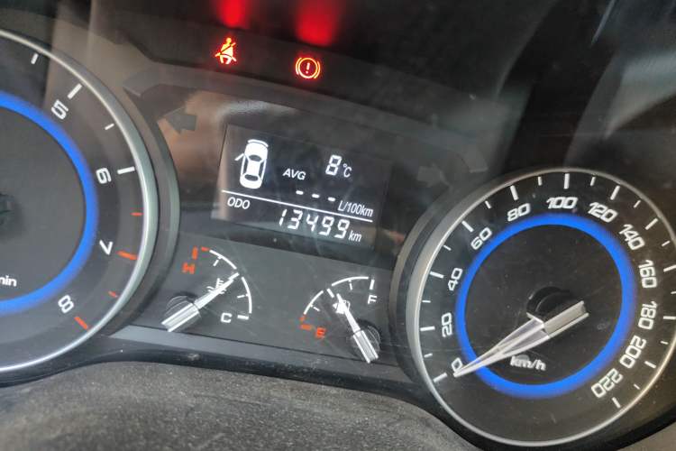 Used Changan Alsvin V7 2016 1.6L Manual Enjoyment Model China IV Standard