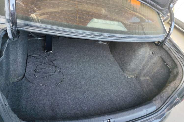 Used Volkswagen Lavida 2013 Revised Classic 1.6L Manual Fashion Edition
