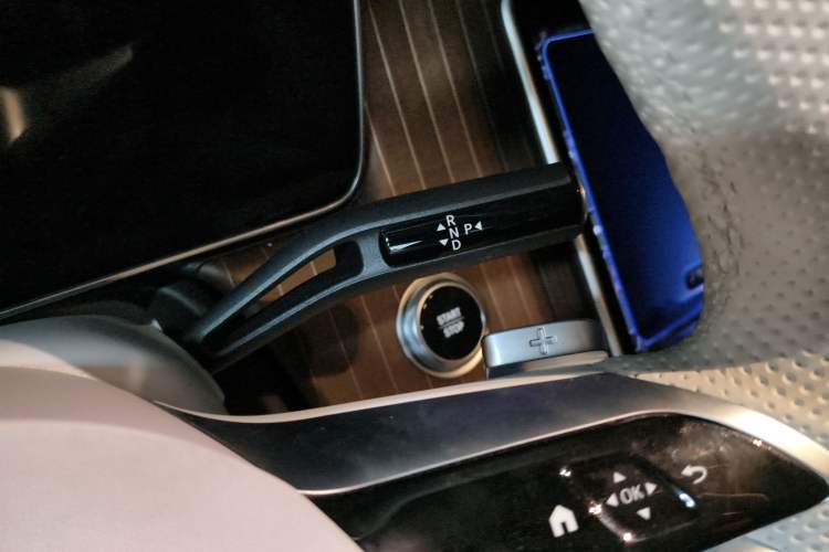 Used Mercedes-Benz EQE SUV 2024 500 4MATIC Luxury Edition
