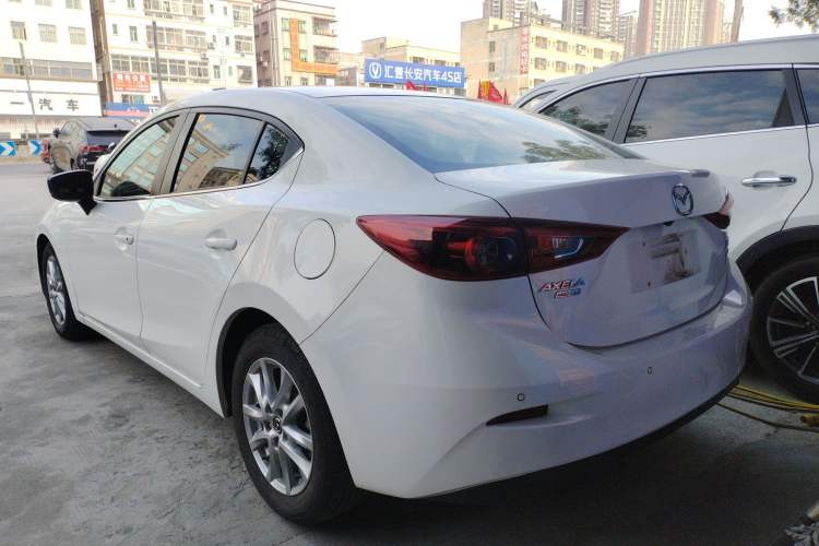 Used Mazda Mazda 3 Axela 2019 Cloud-Controlled Sedan 1.5L Automatic Luxury Model China VI Standard