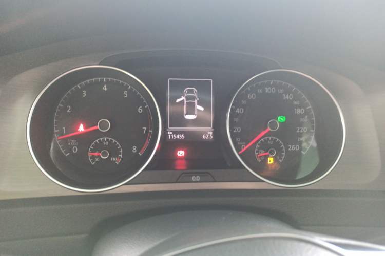 Used Volkswagen Golf 2015 1.4TSI Automatic Comfort Model
